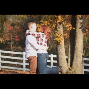 Buckle red white and blue flannel